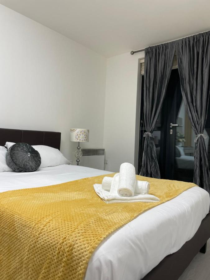 Wharf Inn Premier Apartment Central Manchester - Free Private Parking Esterno foto