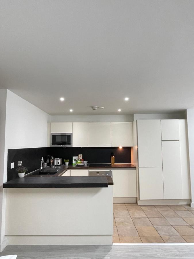 Wharf Inn Premier Apartment Central Manchester - Free Private Parking Esterno foto