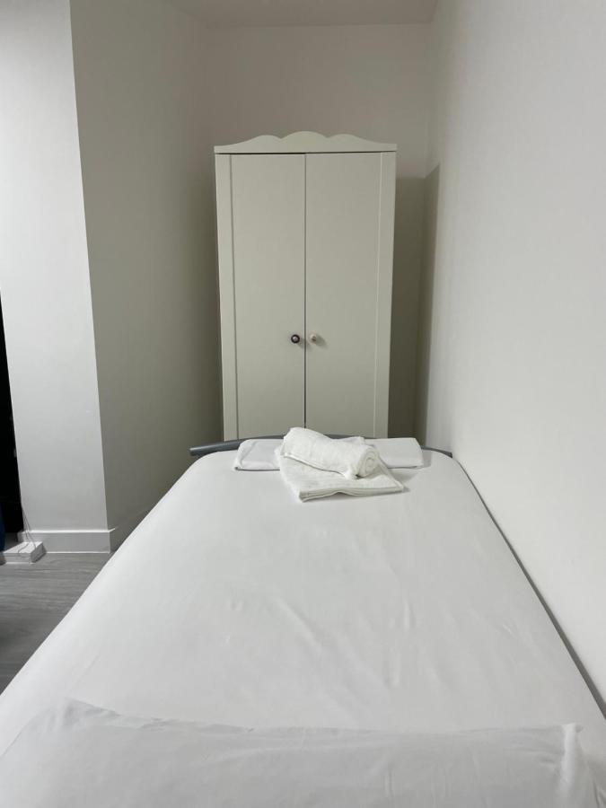 Wharf Inn Premier Apartment Central Manchester - Free Private Parking Esterno foto
