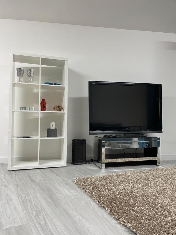 Wharf Inn Premier Apartment Central Manchester - Free Private Parking Esterno foto