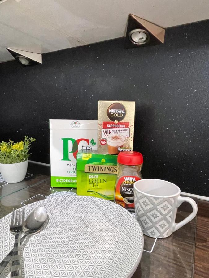 Wharf Inn Premier Apartment Central Manchester - Free Private Parking Esterno foto